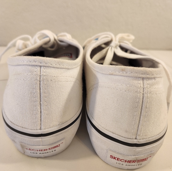 Custom Painted sketchers Los Angeles. Spongebob. Size 9. Plankton. Lace up - Picture 7 of 8